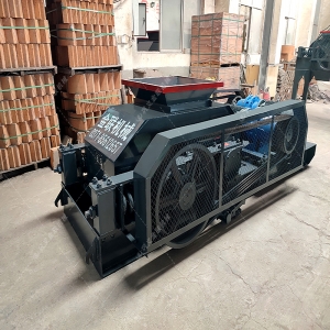 1200x800大型河卵石破碎機設備發貨圖片