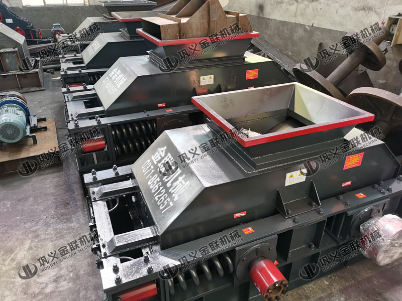 小型對輥式破碎機的價格是多少錢一臺，有哪些型號推薦？