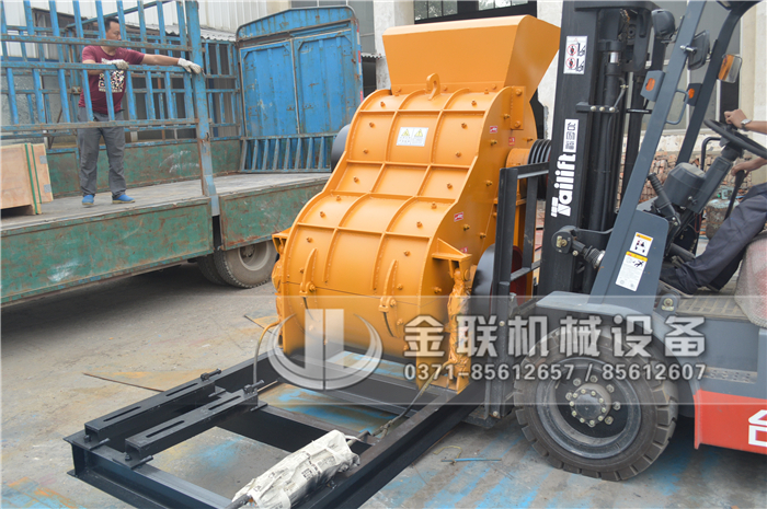 大型煤渣破碎機(jī)設(shè)備的型號(hào)有哪些，哪個(gè)廠(chǎng)家價(jià)格優(yōu)惠？