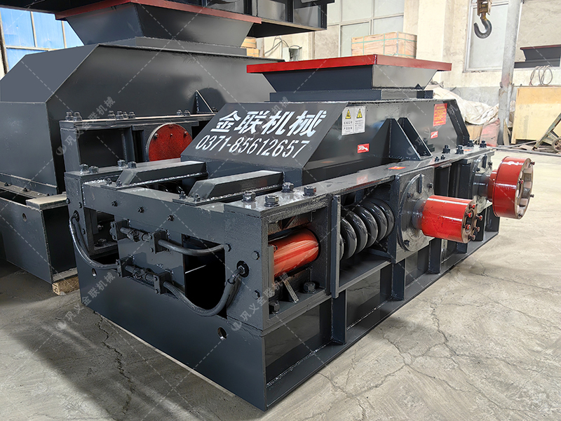 2PG800X600中型對輥破碎機發貨圖片_發往四川瀘州_破碎瓜子石