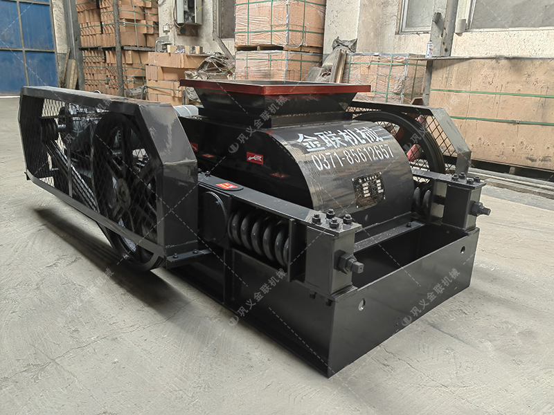 2PGC400X250雙齒輥破碎機發貨圖片_發往安徽蚌埠_破碎玻璃