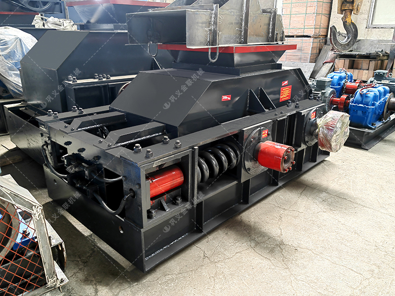 2PG800X600對(duì)輥破碎機(jī)發(fā)貨圖片_發(fā)往廣西三江_鵝卵石制砂 2PG800X600對(duì)輥破碎機(jī)發(fā)貨圖片_發(fā)往廣西三江_鵝卵石制砂